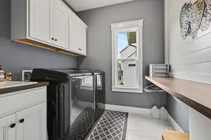 1661 Kingsland Dr SW, Byron Center, MI 49315 - Photo 20