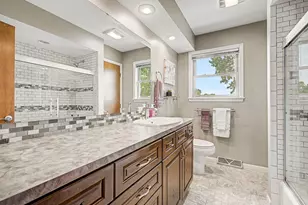 513 Stone Ridge Dr, Lansing, MI 48917 - Photo 22