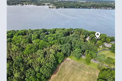 4630 E Gull Lake Drive, Hickory Corners, MI 49060 - Photo 4
