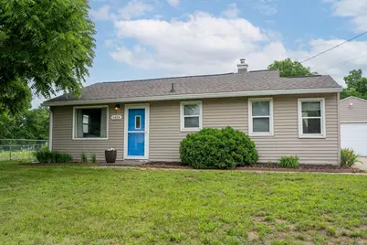 6424 College Avenue SE, Grand Rapids, MI 49548 - Photo 2