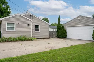 6424 College Ave SE, Grand Rapids, MI 49548 - Photo 6