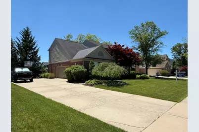 48871 Manhattan Circle, Canton, MI 48188 - Photo 2