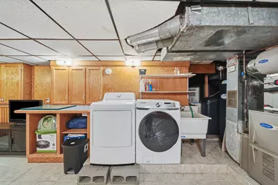 3720 Saint Anne Avenue, Jackson, MI 49201 - Photo 30