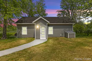 14033 Perch Ln NE, Greenville, MI 48838 - Photo 4