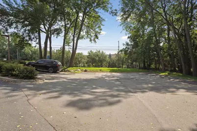 1181 N Milford Road, Milford, MI 48381 - Photo 40
