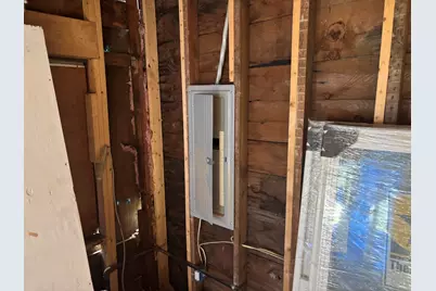 451 Carrier Street NE, Grand Rapids, MI 49505 - Photo 8