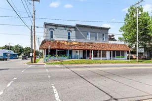 7 E Muskegon St, Kent City, MI 49330 - Photo 1