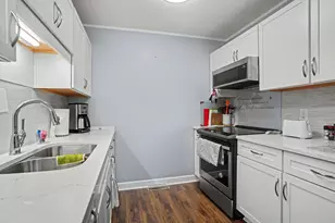1249 Lakeshore Dr, Muskegon, MI 49441 - Photo 6