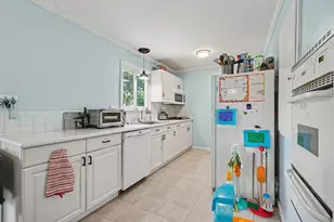 5641 Meredith St, Portage, MI 49002 - Photo 8