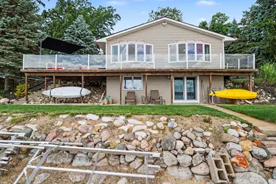 11197 Oak Drive, Delton, MI 49046 - Photo 2