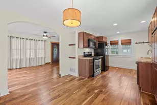 1008 Hazen St SE, Grand Rapids, MI 49507 - Photo 10