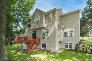 9860 Chambray St, Portage, MI 49002 - Photo 2