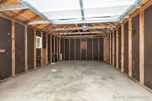 1552 41st St SW, Wyoming, MI 49509 - Photo 20