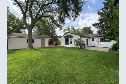 1577 S Dowling Street, Westland, MI 48186 - Photo 6