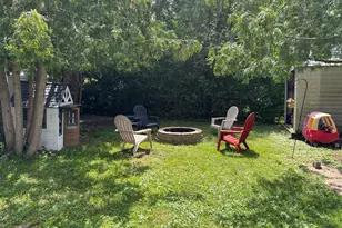 1577 S Dowling St, Westland, MI 48186 - Photo 10