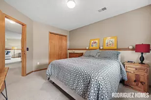 2007 Sandrel Dr NE, Grand Rapids, MI 49505 - Photo 18