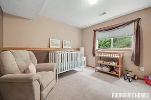 2007 Sandrel Dr NE, Grand Rapids, MI 49505 - Photo 12