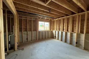 11701 Cherrybud Dr, Holland, MI 49424 - Photo 10