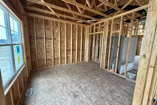 11701 Cherrybud Dr, Holland, MI 49424 - Photo 2