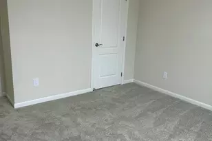 719 W Spaniel Dr, Ann Arbor, MI 48108 - Photo 4