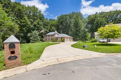3439 Michael Lane, Saint Joseph, MI 49085 - Photo 2