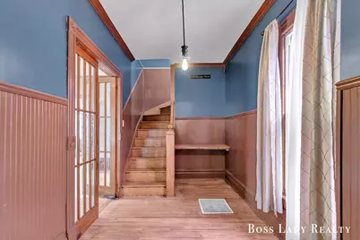 305 S Broadway Street, Hastings, MI 49058 - Photo 4