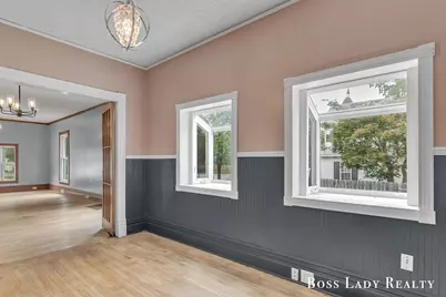 305 S Broadway Street, Hastings, MI 49058 - Photo 8