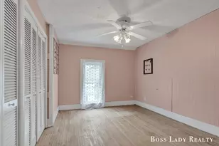 305 S Broadway St, Hastings, MI 49058 - Photo 14