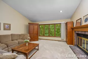 2200 Northridge Dr NE, Grand Rapids, MI 49525 - Photo 8