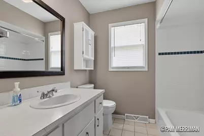 1735 Woodworth Street NE, Grand Rapids, MI 49525 - Photo 20