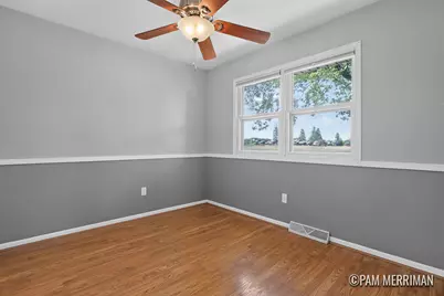 1735 Woodworth Street NE, Grand Rapids, MI 49525 - Photo 12