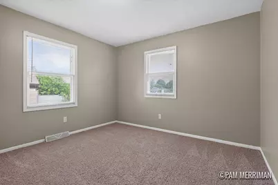 1735 Woodworth Street NE, Grand Rapids, MI 49525 - Photo 18