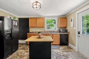 620 W Mansion St, Marshall, MI 49068 - Photo 10