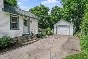 620 W Mansion St, Marshall, MI 49068 - Photo 28