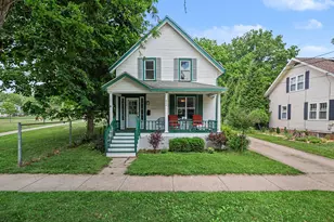 620 W Mansion St, Marshall, MI 49068 - Photo 2