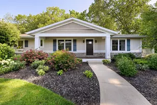 648 Francis St, Saugatuck, MI 49453 - Photo 2