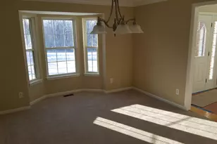 2270 Hickory Point Dr, Ann Arbor, MI 48105 - Photo 8
