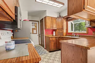 6426 Westshire St, Portage, MI 49024 - Photo 8