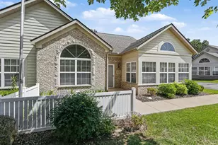 36154 Abbey Dr, Westland, MI 48185 - Photo 4
