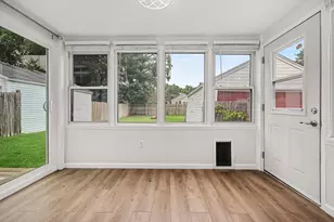 934 Reynard St SE, Grand Rapids, MI 49507 - Photo 12