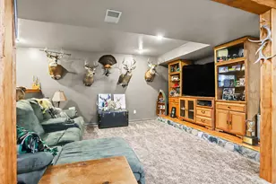 17704 Moorepark Rd, Three Rivers, MI 49093 - Photo 18