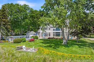 4951 Rosabelle Beach Ave, Holland, MI 49424 - Photo 86