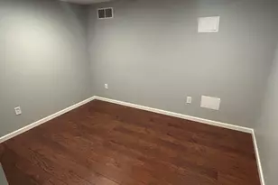 921 Par 4 Circle, Kalamazoo, MI 49008 - Photo 26