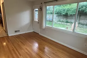 921 Par 4 Circle, Kalamazoo, MI 49008 - Photo 54