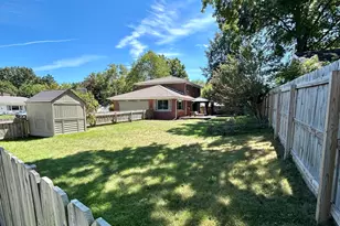 921 Par 4 Circle, Kalamazoo, MI 49008 - Photo 50
