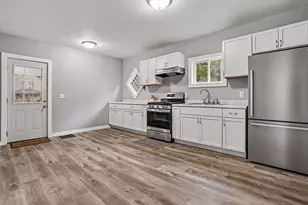 628 Trimble Ave, Kalamazoo, MI 49048 - Photo 4