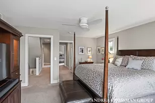 543 Macatawa Ave, Holland, MI 49423 - Photo 38