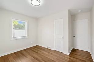 112 Fulton St, Petoskey, MI 49770 - Photo 20