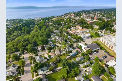 112 Fulton Street, Petoskey, MI 49770 - Photo 32