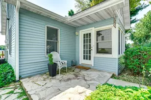 51479 Summit St, Paw Paw, MI 49079 - Photo 2